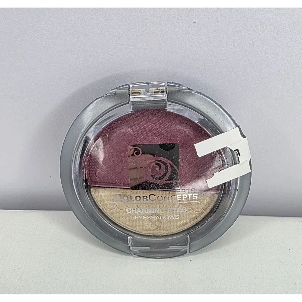 Color Concepts Charming Eyes Eyeshadow 0.14 oz. New & Sealed‎